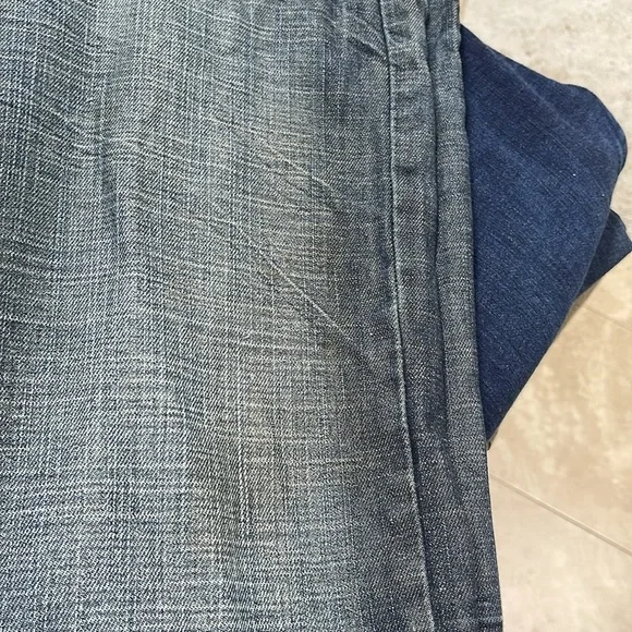 Baseline Jeans - Picture 4 of 5
